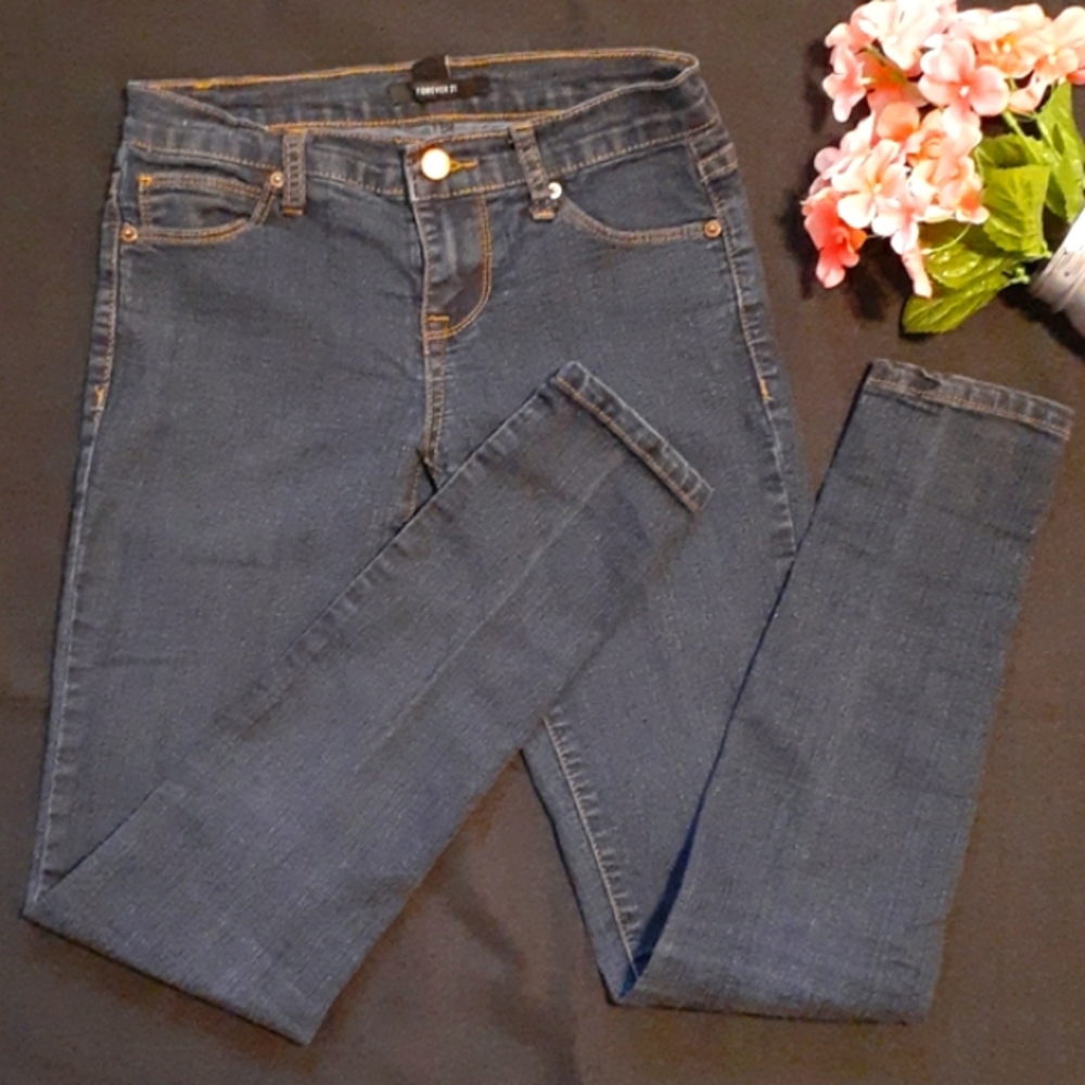 Forever 21 Size 24 Skinny Jeans